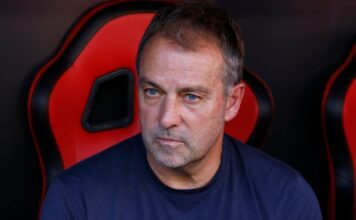 Flick aprecia el espíritu de lucha de Barcelona a pesar de la pérdida en Sevilla