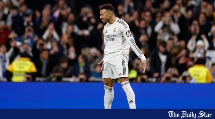 Mbappé iguala la marca de 59 goles de Ronaldo en la victoria del Real Madrid sobre el Sevilla