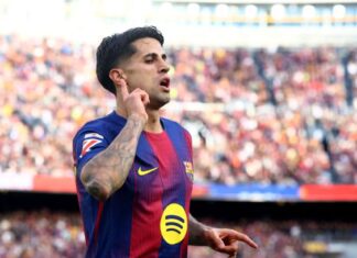 Fútbol: Raphinha logra un hat-trick y el Barça golea al Sevilla